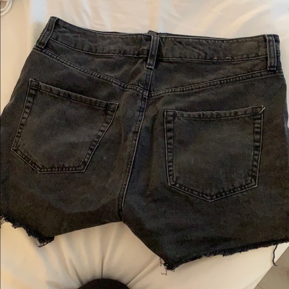 Garage - Picture 2 of 2